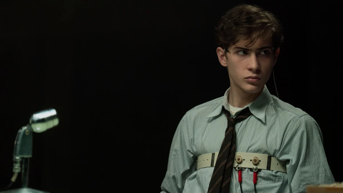 Jacob Tremblay em cena do filme Unabomber, de 2026.